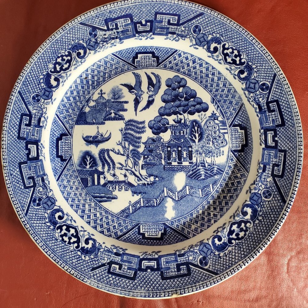 1926  Ridgway & Co England Blue Willow Luncheon Plate 9"